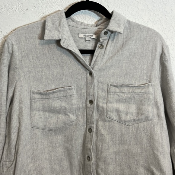 Madewell light gray mid weight flannel shacket with pockets Preppy Casual Alpine - Picture 2 of 11